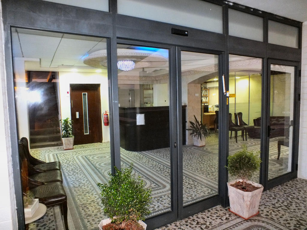 Sea Hotel And Restaurant Nahariya Exterior foto