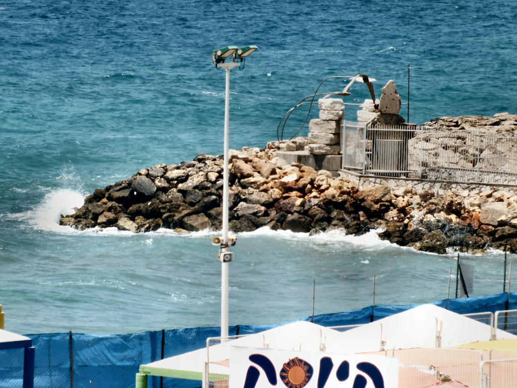 Sea Hotel And Restaurant Nahariya Exterior foto